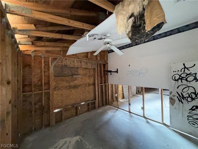 If you are looking for a project that allows you to start truly on Burnt Store Golf Club in Florida - for sale on GolfHomes.com, golf home, golf lot