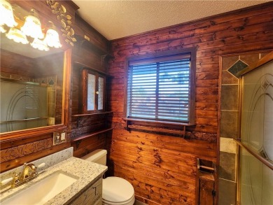Charming Bella Vista Retreat with Workshop  Wildlife Views
 on Bella Vista Country Club - Scottsdale in Arkansas - for sale on GolfHomes.com, golf home, golf lot