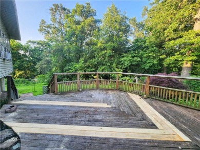 Charming Bella Vista Retreat with Workshop  Wildlife Views
 on Bella Vista Country Club - Scottsdale in Arkansas - for sale on GolfHomes.com, golf home, golf lot