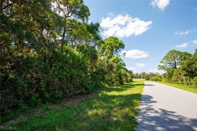 Great residential lot in the up and coming, deed restricted on Rotonda Golf and Country Club The Palms Course in Florida - for sale on GolfHomes.com, golf home, golf lot