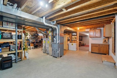 Impeccably updated and move-in ready, this 4BR, 2.5BA home sits on Scioto Reserve Golf and Athletic Club in Ohio - for sale on GolfHomes.com, golf home, golf lot
