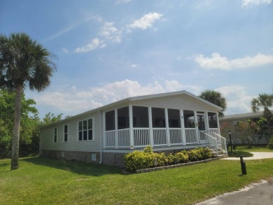 Looking for that big home? This 3/2 home has at least 1700 sq ft on Pelican Pointe 9 Hole Course in Florida - for sale on GolfHomes.com, golf home, golf lot