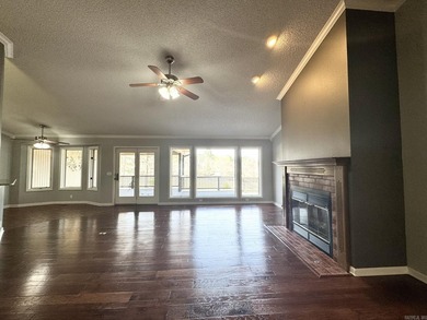 This stunning single family home at 10 Magnifico Way in Hot on Ponce De Leon Golf Course in Arkansas - for sale on GolfHomes.com, golf home, golf lot