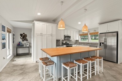 This exceptional property offers 352 feet of platted waterfront on Pinnacle Golf and Boat Club in Texas - for sale on GolfHomes.com, golf home, golf lot