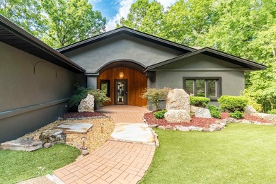 Welcome to this beautifully appointed 4-bdrm, 2.5 bath home on Cortez Golf Course in Arkansas - for sale on GolfHomes.com, golf home, golf lot