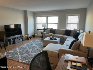Location! Location! Location! Welcome to this spacious updated on Silver Lake Golf Course in New York - for sale on GolfHomes.com, golf home, golf lot