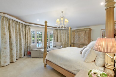 Decorators own fabulous home.  Renovated 5 years ago to on  in Florida - for sale on GolfHomes.com, golf home, golf lot