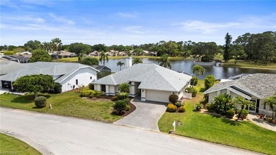 THIS IS BY FAR ONE OF THE BEST LOTS IN FOUNTAIN LAKES! 3 BEDROOM on Fountain Lakes Community Golf Course in Florida - for sale on GolfHomes.com, golf home, golf lot