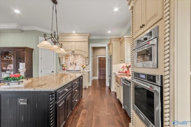 Five bedrooms, 4 baths, spacious living room, open kitchen and on Canebrake Golf Club in Alabama - for sale on GolfHomes.com, golf home, golf lot