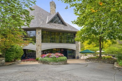Gorgeous, almost level lot in the prestigious Stonebridge on Ledgestone Country Club and Golf Course in Missouri - for sale on GolfHomes.com, golf home, golf lot