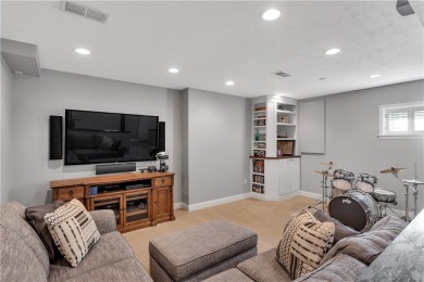 Cul-de-sac is home to custom blt Brick faced Beauty in Cranberry on Cranberry Highlands Golf Course in Pennsylvania - for sale on GolfHomes.com, golf home, golf lot