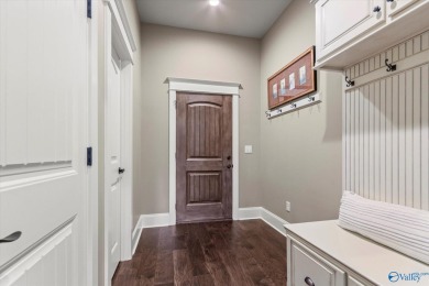 Five bedrooms, 4 baths, spacious living room, open kitchen and on Canebrake Golf Club in Alabama - for sale on GolfHomes.com, golf home, golf lot