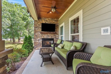 Five bedrooms, 4 baths, spacious living room, open kitchen and on Canebrake Golf Club in Alabama - for sale on GolfHomes.com, golf home, golf lot