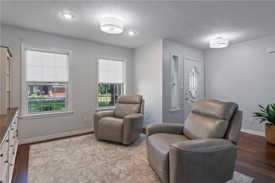 Welcome home to this beautiful 3-bedroom, 2-bath, single-level on Holiday Island Golf Course in Arkansas - for sale on GolfHomes.com, golf home, golf lot