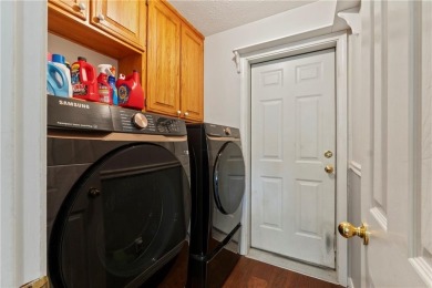 Welcome home to this beautiful 3-bedroom, 2-bath, single-level on Holiday Island Golf Course in Arkansas - for sale on GolfHomes.com, golf home, golf lot