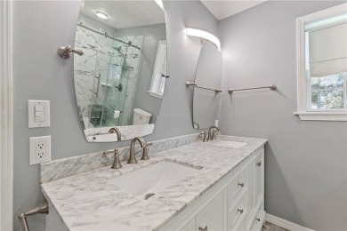 Welcome home to this beautiful 3-bedroom, 2-bath, single-level on Holiday Island Golf Course in Arkansas - for sale on GolfHomes.com, golf home, golf lot