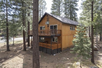 This beautifully designed home offers a spacious and on Tahoe Donner Golf Course in California - for sale on GolfHomes.com, golf home, golf lot