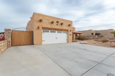 Stunning 3BR, 2BA Home in Foothills Estates with Golf Course on Foothills Executive Golf Course in Arizona - for sale on GolfHomes.com, golf home, golf lot