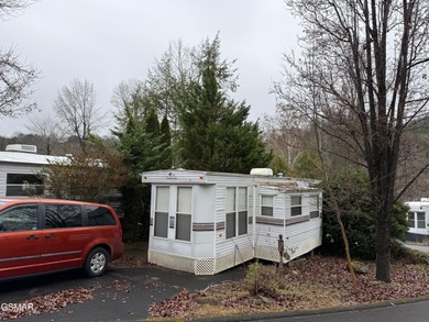 Deeded RV Lot For Sale WOW here is your chance to own a RV lot on Bent Creek Golf Course in Tennessee - for sale on GolfHomes.com, golf home, golf lot