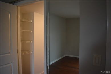 Welcome to 10 Southcreek Ct unit B in the highly sought after on Glen Oak Golf Course in New York - for sale on GolfHomes.com, golf home, golf lot