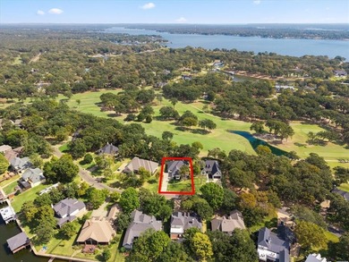 Updated home in prestigous Pinnacle Golf Club, Cedar Creek Lake! on Pinnacle Golf and Boat Club in Texas - for sale on GolfHomes.com, golf home, golf lot