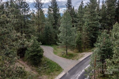 Looking for the perfect lot to build your dream cabin? This on Cascade Golf Course in Idaho - for sale on GolfHomes.com, golf home, golf lot