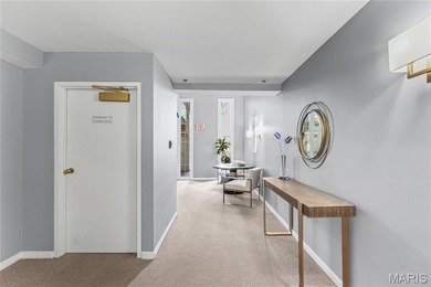 Welcome to our newest condo listing located in the heart of on Creve Coeur Golf Course in Missouri - for sale on GolfHomes.com, golf home, golf lot