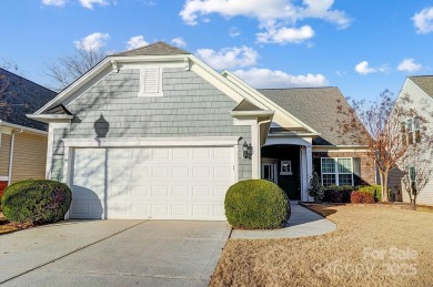 Freshly painted, open floor plan Surrey Crest on the golf on Carolina Lakes Golf Club, LLC in South Carolina - for sale on GolfHomes.com, golf home, golf lot