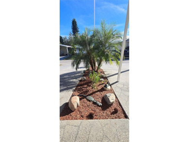 Come take a tour of this beautifully maintained 2 bed, 2 bath on Polo Park East in Florida - for sale on GolfHomes.com, golf home, golf lot