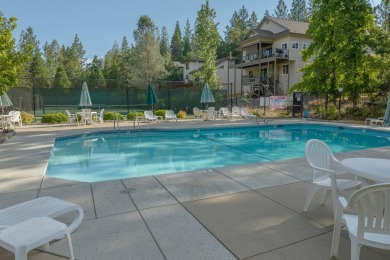 This beautiful 1722sf townhome boasts 3 primary suites and an on Forest Meadows Golf Course in California - for sale on GolfHomes.com, golf home, golf lot