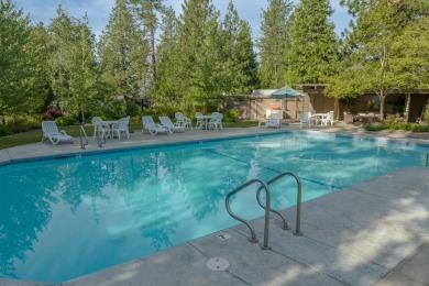 This beautiful 1722sf townhome boasts 3 primary suites and an on Forest Meadows Golf Course in California - for sale on GolfHomes.com, golf home, golf lot