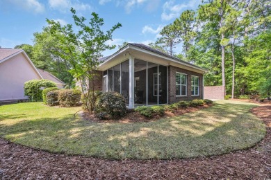 Cul-de-sac Patio Home. This three bedroom, two bath split plan on Heritage Club in South Carolina - for sale on GolfHomes.com, golf home, golf lot