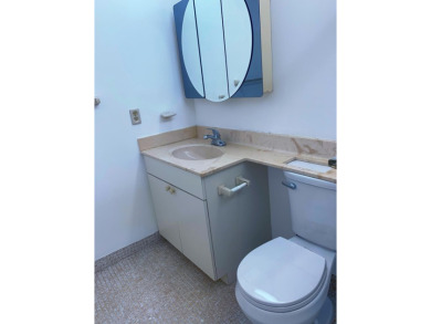 **MOTIVATED SELLER - DON'T MISS THIS OPPORTUNITY TO TAKE A on Kings Point Golf -Flanders Way in Florida - for sale on GolfHomes.com, golf home, golf lot