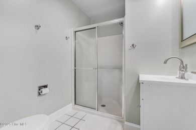 Bright and Beautiful Condo in Brunswick Plantation! Discover on Brunswick Plantation and Golf Resorts in North Carolina - for sale on GolfHomes.com, golf home, golf lot