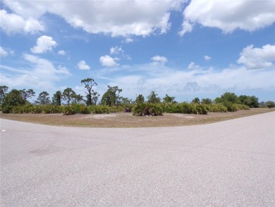 This vacant lot -- along with the adjoining lot at 34 Dorisan on Rotonda Golf and Country Club The Links Course in Florida - for sale on GolfHomes.com, golf home, golf lot