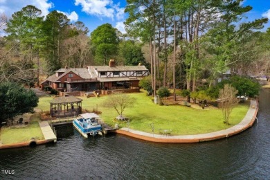 **MOTIVATED SELLER***
LAKEFRONT ESTATE on Nearly 
1 on Walnut Creek Country Club in North Carolina - for sale on GolfHomes.com, golf home, golf lot