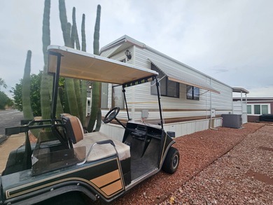 This spacious 1BD 1.5BA home offers expansive indoor and outdoor on Viewpoint Golf Resort in Arizona - for sale on GolfHomes.com, golf home, golf lot