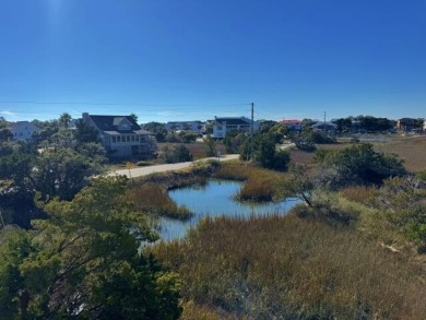 Spacious Second floor 2 bedroom, 2 bath furnished Bay Creek on The Plantation Course At Edisto in South Carolina - for sale on GolfHomes.com, golf home, golf lot