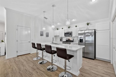 Welcome to this MAGNIFICENT 3/2 Emerald III villa with 2-CAR on Pennbrooke Fairways in Florida - for sale on GolfHomes.com, golf home, golf lot