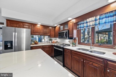 Coastal Living in Coveted Bay Colony - Bring This One Home for on Cripple Creek Golf and Country Club in Delaware - for sale on GolfHomes.com, golf home, golf lot