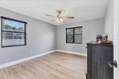 Under contract-accepting backup offers. Discover this on Sarasota Golf Club in Florida - for sale on GolfHomes.com, golf home, golf lot