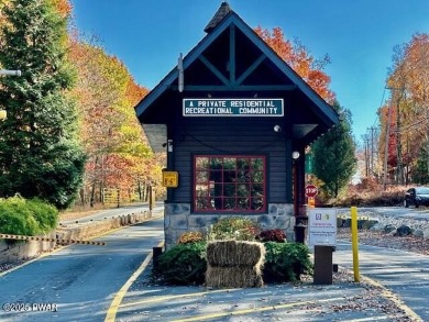 Welcome Home!!! Tucked away in the heart of Hemlock Farms on Lords Valley Country Club, Inc in Pennsylvania - for sale on GolfHomes.com, golf home, golf lot