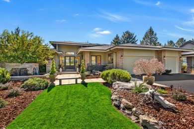 Perfectly positioned between the fourth fairway of the Resort on Eagle Crest Golf Resort - Resort Course in Oregon - for sale on GolfHomes.com, golf home, golf lot