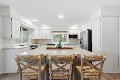 Discover comfort, style, & peaceful surroundings in this on Indian Hills Country Club in Arkansas - for sale on GolfHomes.com, golf home, golf lot