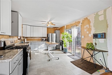 Great investment or owner-occupant opportunity in Temple! This on Sammons Golf Links in Texas - for sale on GolfHomes.com, golf home, golf lot