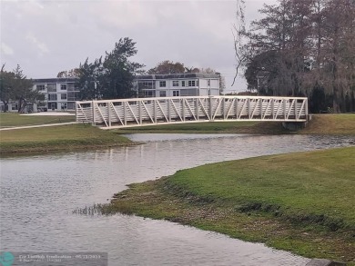 Beautiful, 55+ 2Bed/2bath condo with serene Golf course view on Colony West Country Club in Florida - for sale on GolfHomes.com, golf home, golf lot