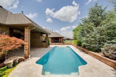 Built in 2008 by renowned builder Lynn Unruh, this stunning on Pheasant Run in Oklahoma - for sale on GolfHomes.com, golf home, golf lot