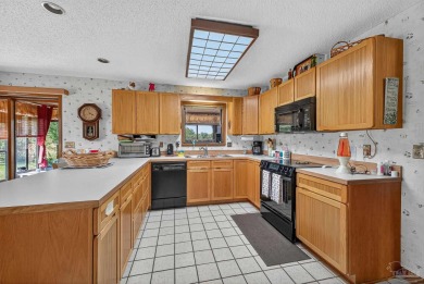 This lovely 1984 home is full of charm and great updates you'll on Perdido Bay Golf Club in Florida - for sale on GolfHomes.com, golf home, golf lot