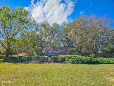 Stunning 3-bedroom, 2-bath Villa in desirable Middlemore on Halifax Plantation Golf Club in Florida - for sale on GolfHomes.com, golf home, golf lot