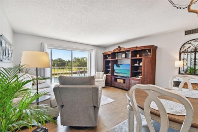 Are you looking for that perfect winter re-retreat to escape the on Pinebrook/Ironwood Golf Course in Florida - for sale on GolfHomes.com, golf home, golf lot